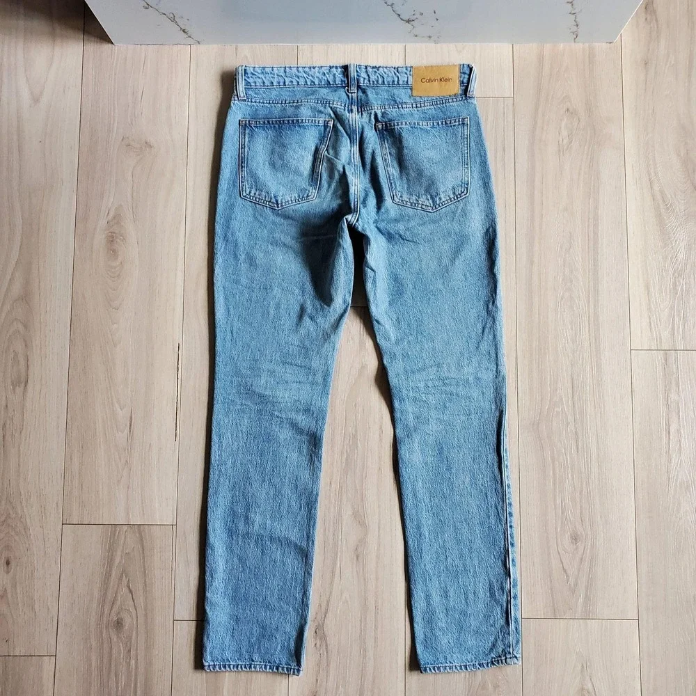 Calvin Klein Jeans Mens 32x32 Blue Light Wash Slim Tapered Cotton Denim Casual